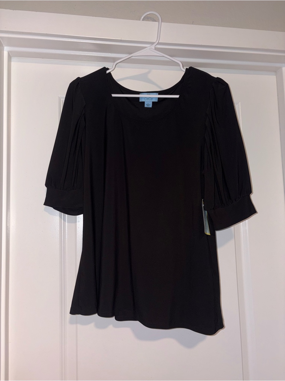 CeCe Black Puff-Sleeve Scoop Neck Blouse